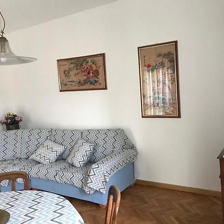 Appartamento Zia Vitto Bellano Exteriér fotografie